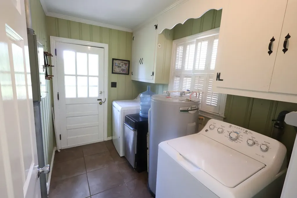 167 4th Avenue Grove Hill AL 36451