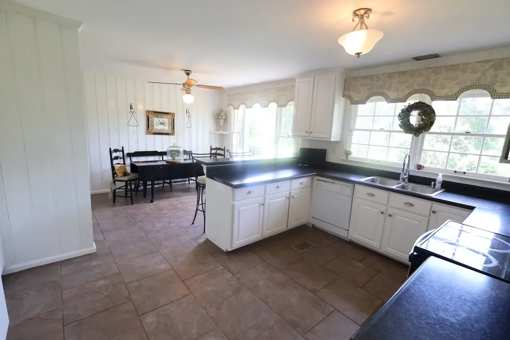 167 4th Avenue Grove Hill AL 36451