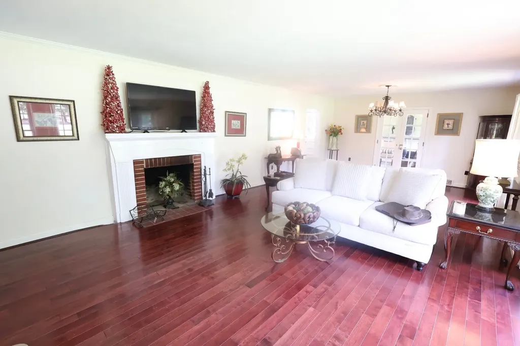 167 4th Avenue Grove Hill AL 36451