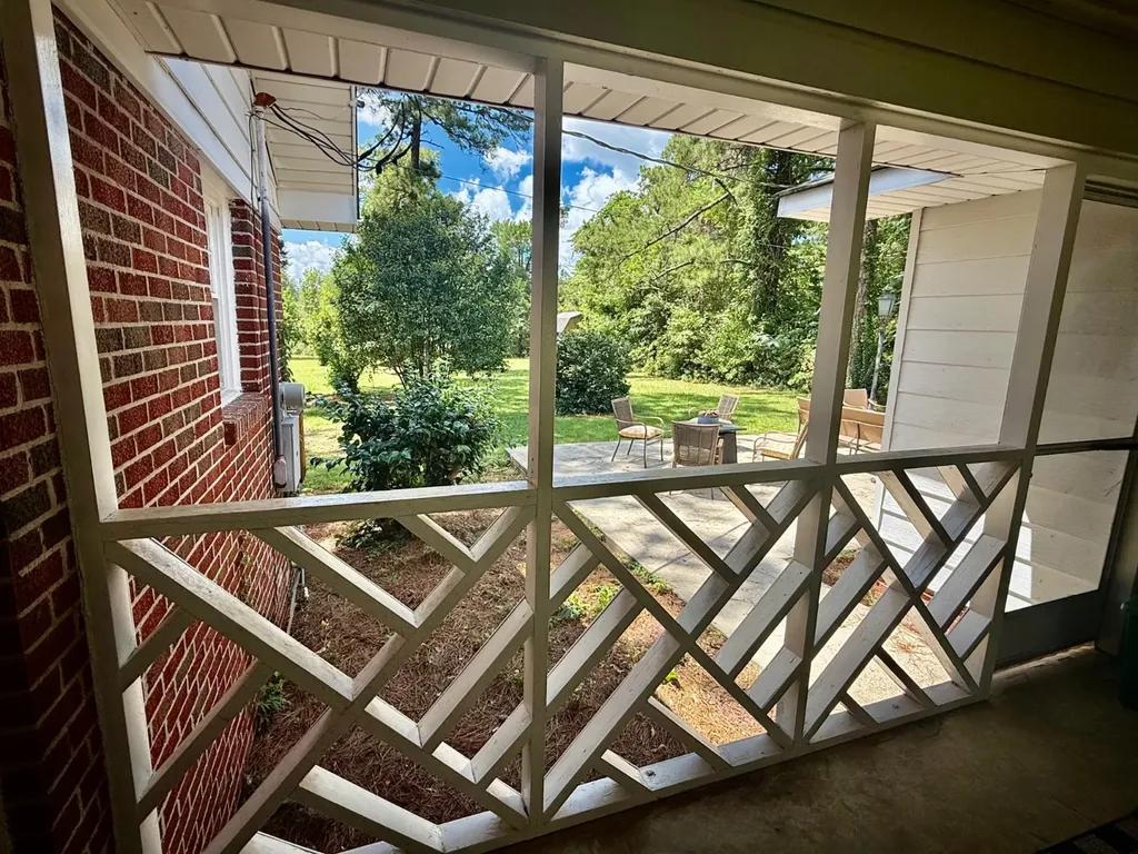 167 4th Avenue Grove Hill AL 36451