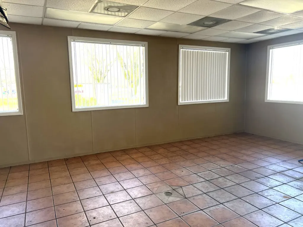 802 E Coats Avenue Linden AL 36748