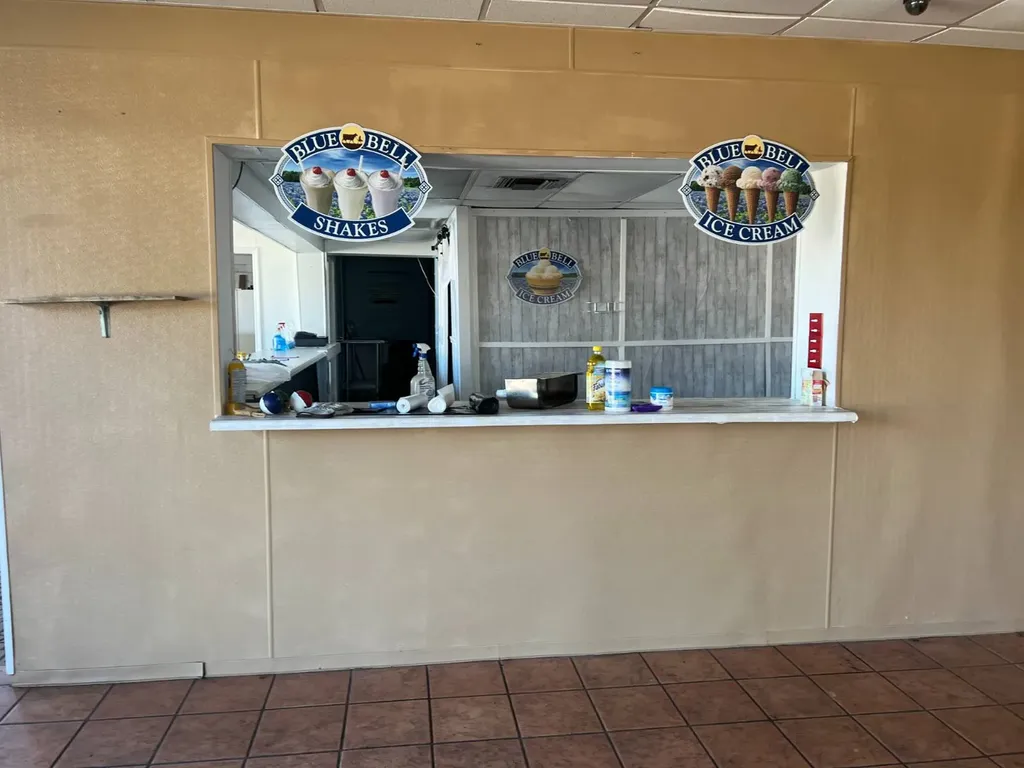 802 E Coats Avenue Linden AL 36748