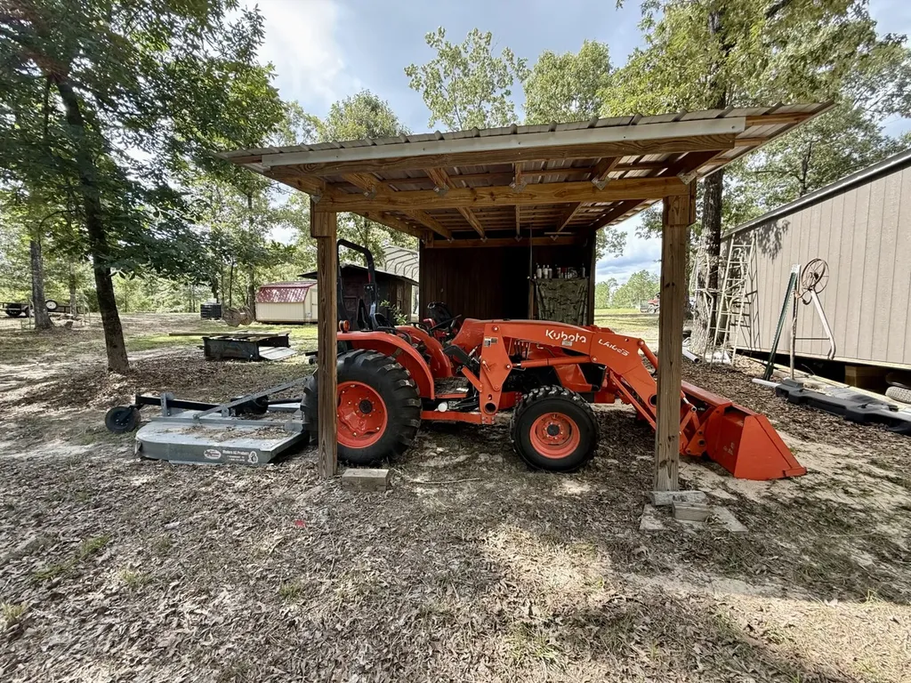 5573 County Road 1 Chatom AL 36518