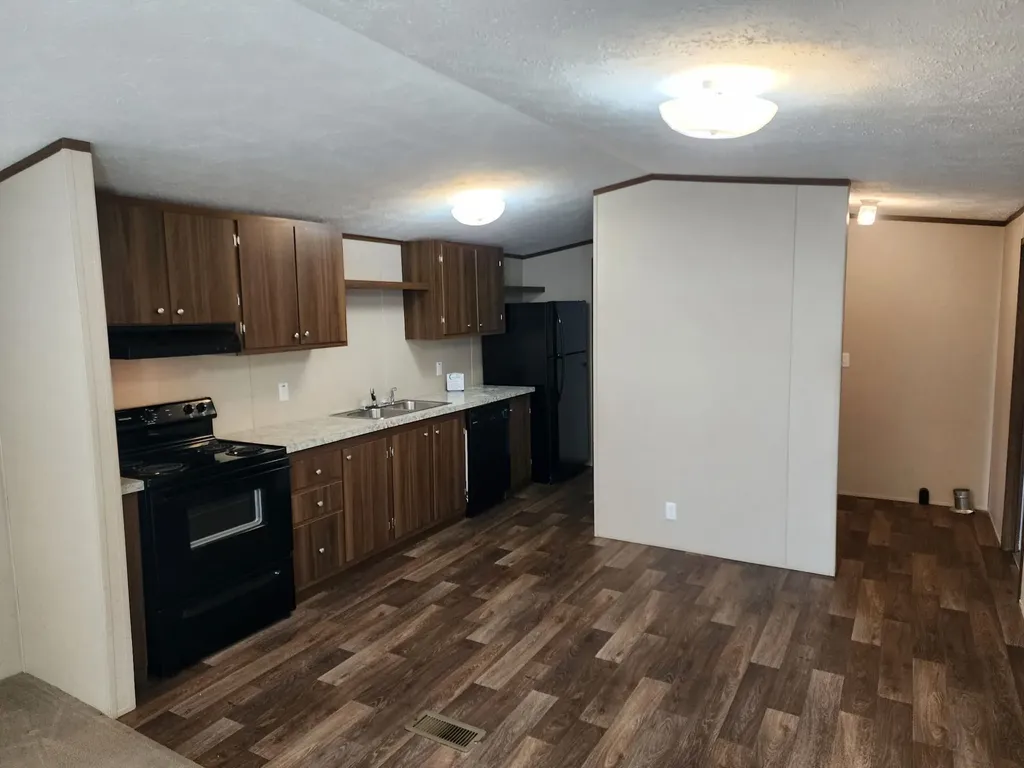 18414 Al Highway 99 Athens AL 35614