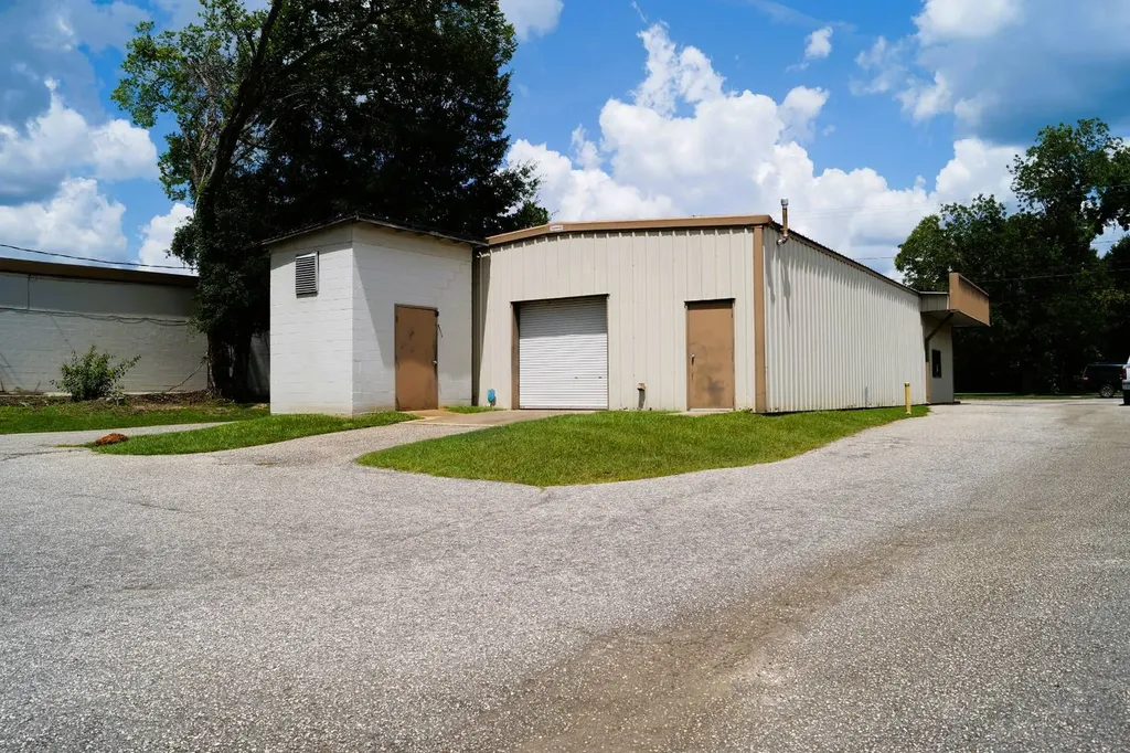 809 College Avenue Jackson AL 36545