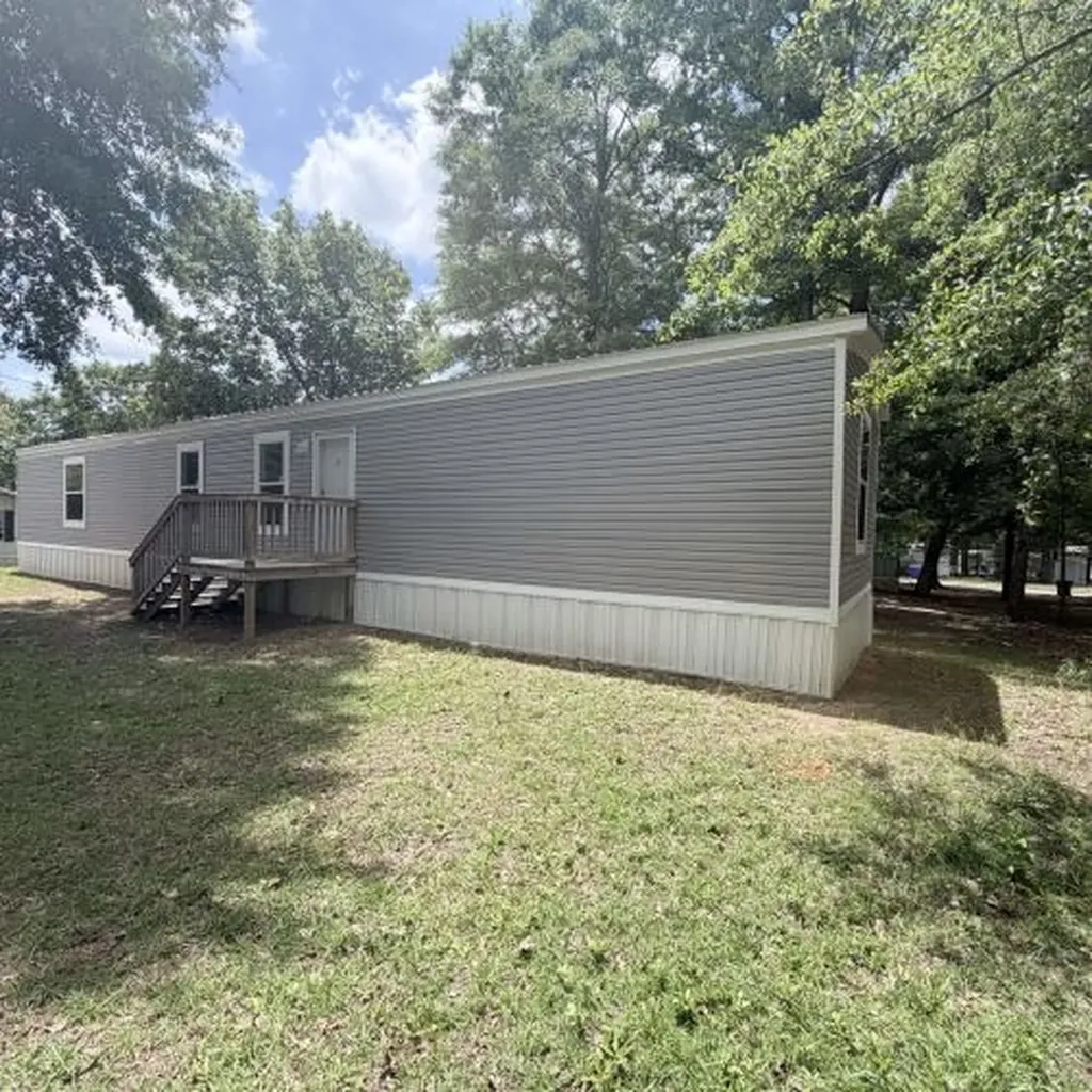 104 Robin Drive Troy AL 37069