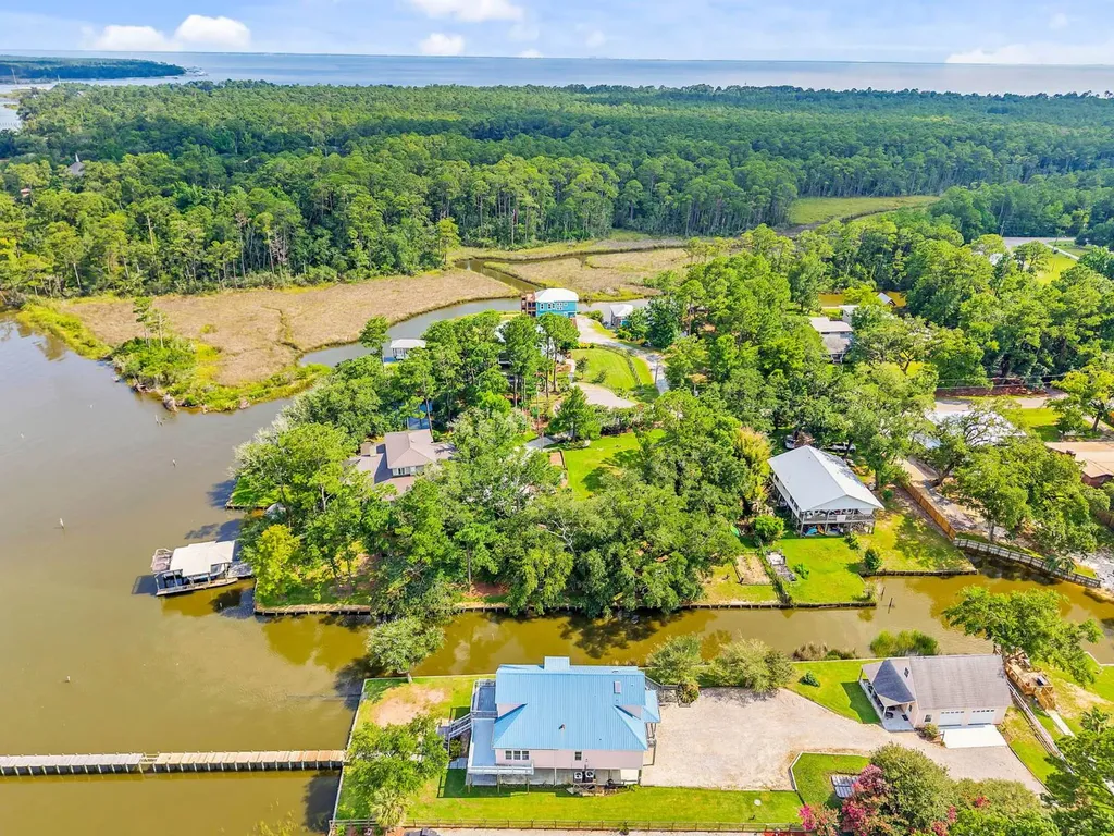 10322 Bay Haven Drive Fairhope AL 36532