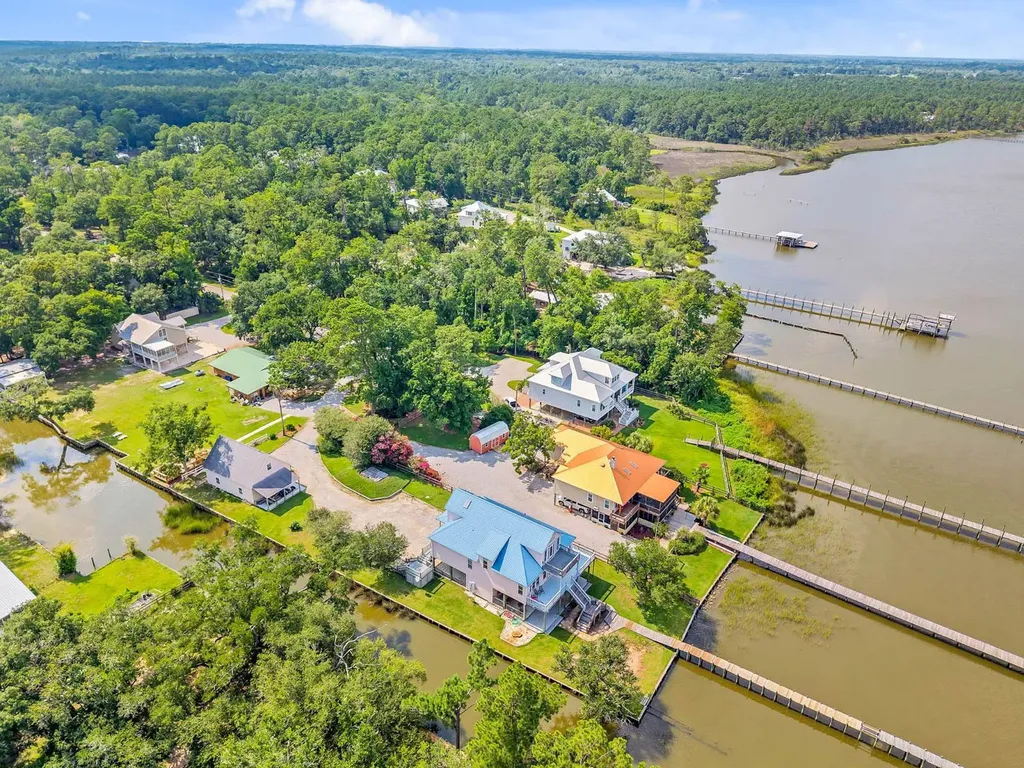 10322 Bay Haven Drive Fairhope AL 36532