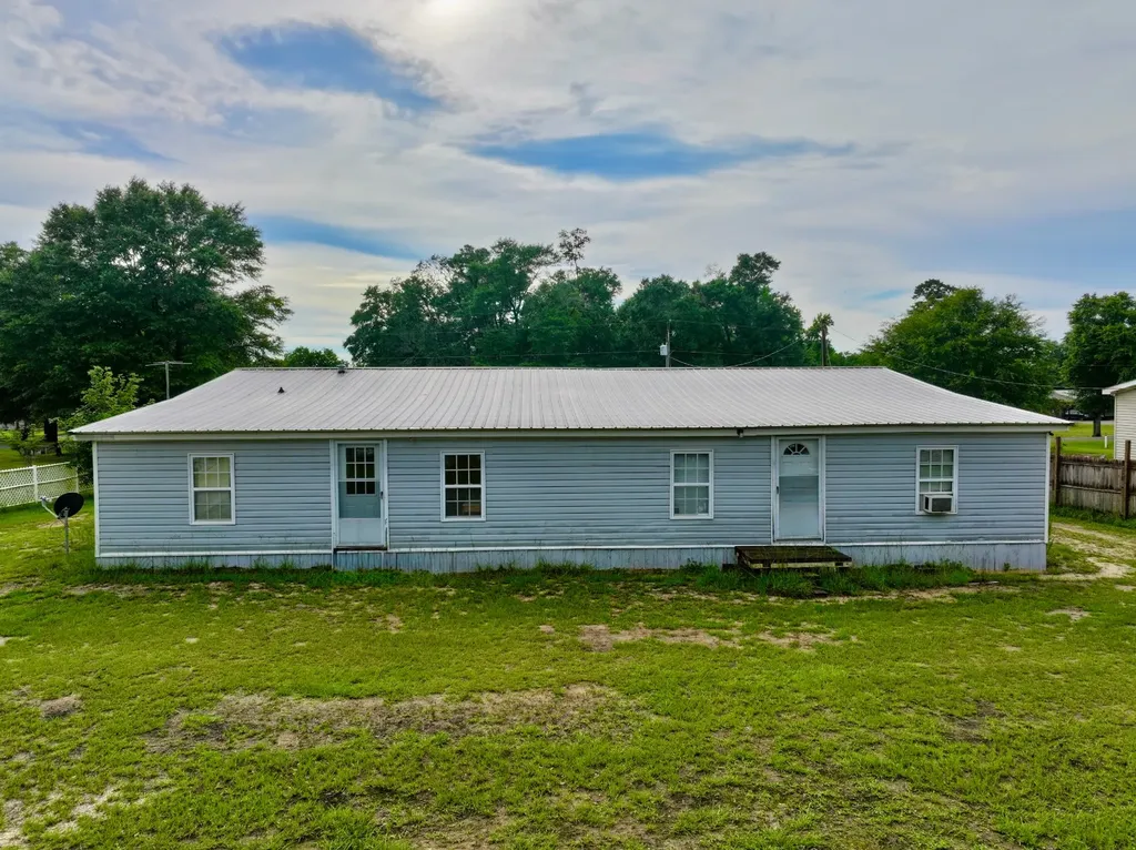 600 Sand Island Drive Camden AL 36726