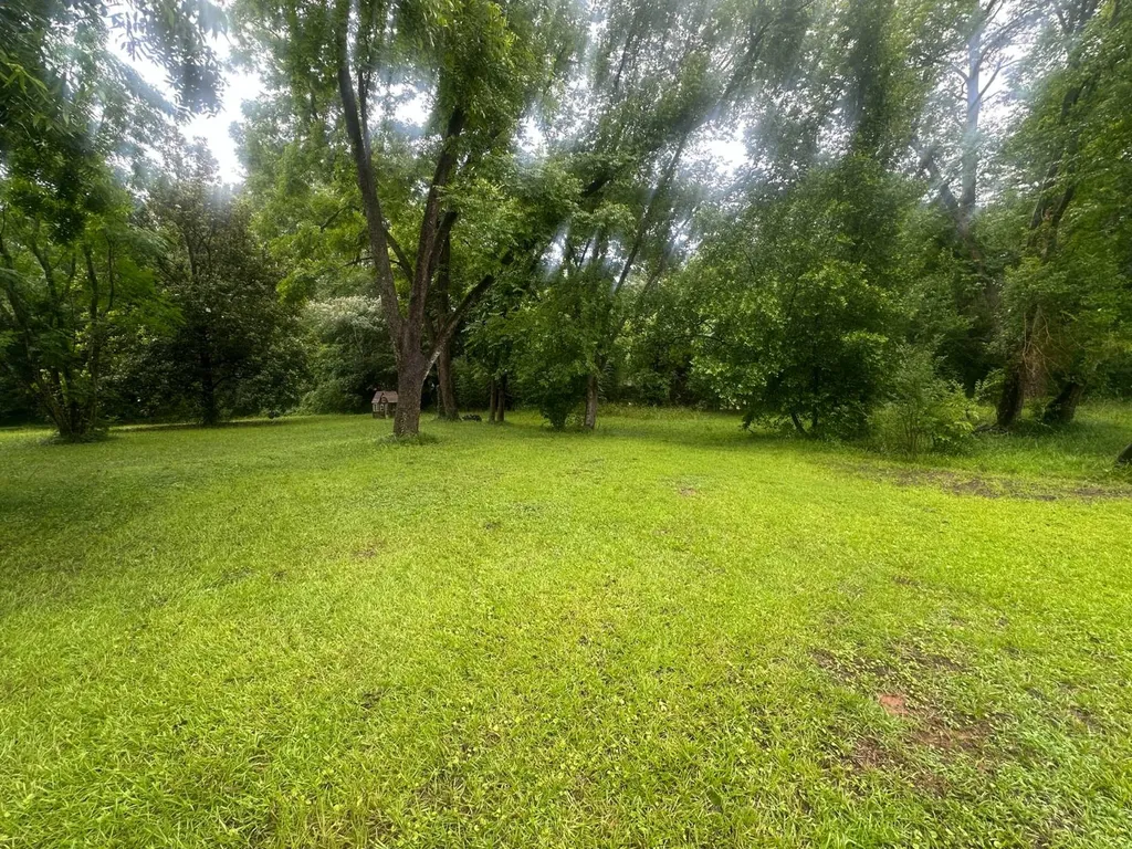 324 Centenary Street Valley Grande AL 36701