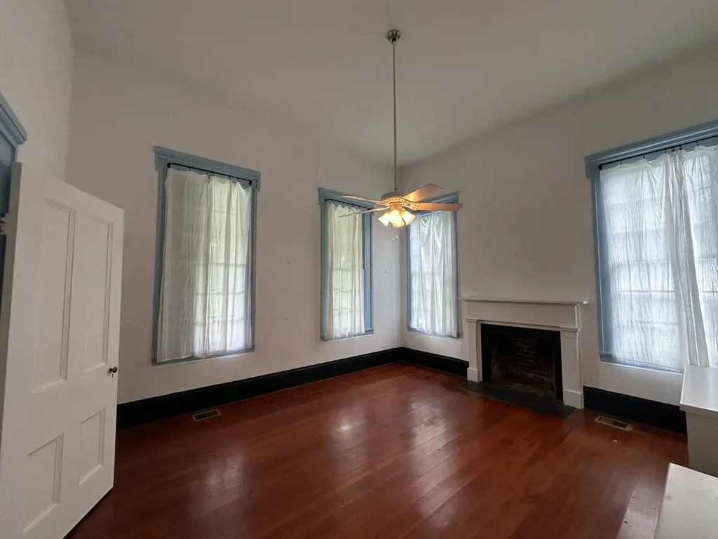 324 Centenary Street Valley Grande AL 36701