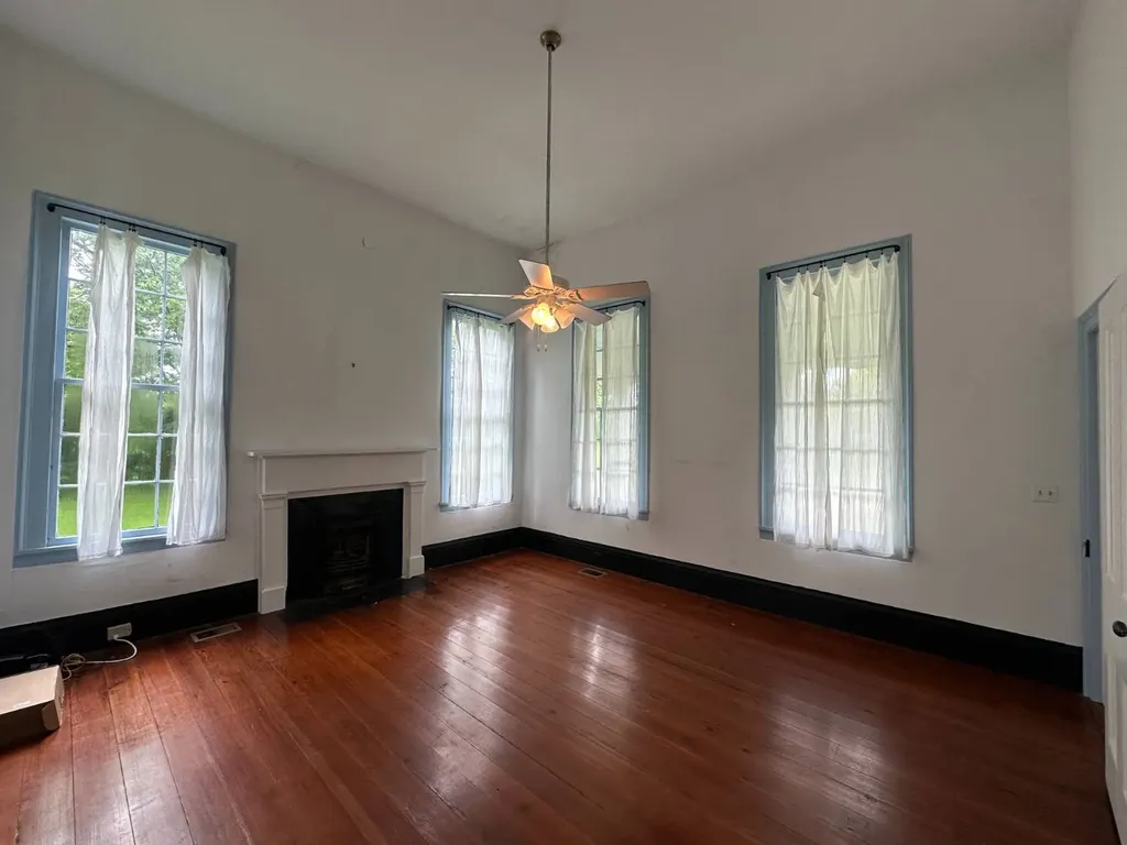 324 Centenary Street Valley Grande AL 36701