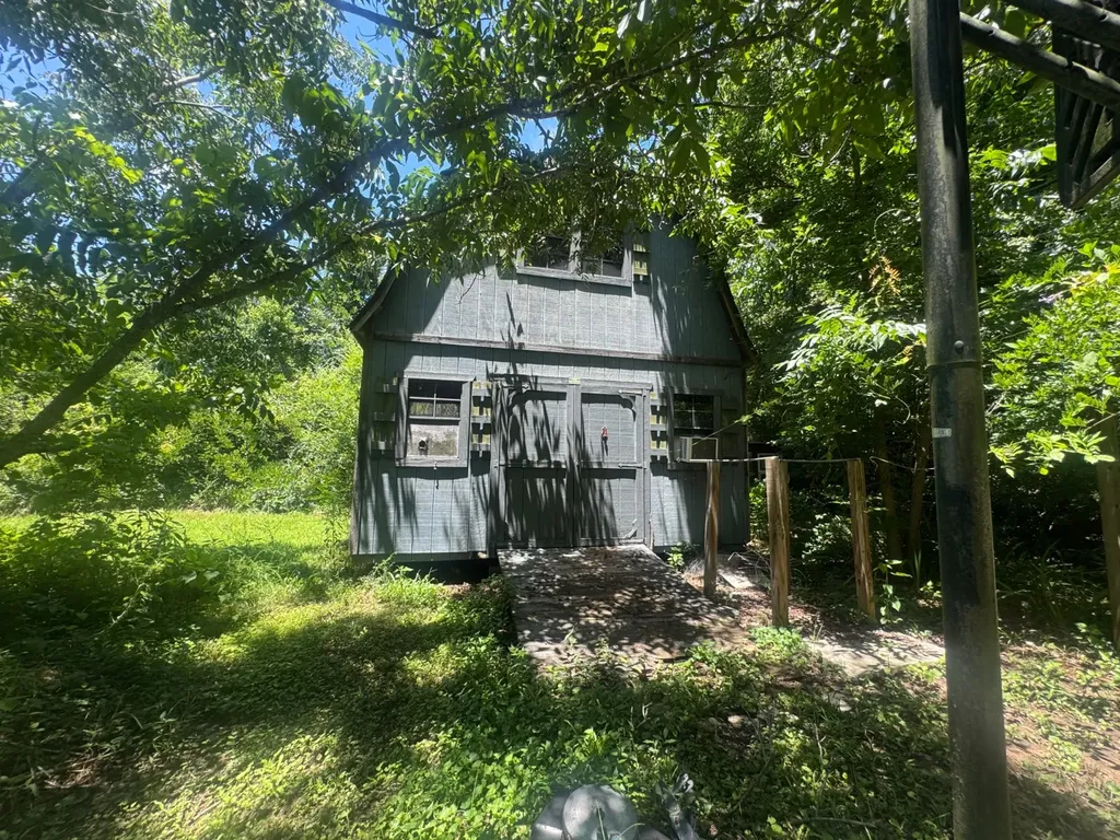 156 Lee Road 175 Salem AL 36874