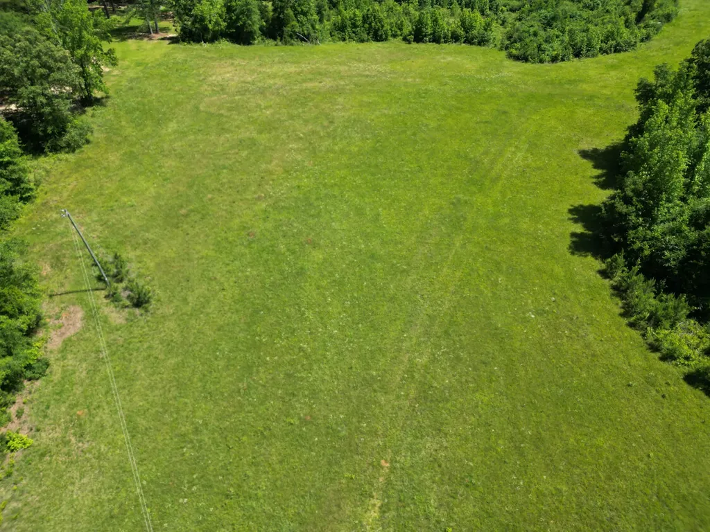 00 Berry Road Valley Grande AL 36701