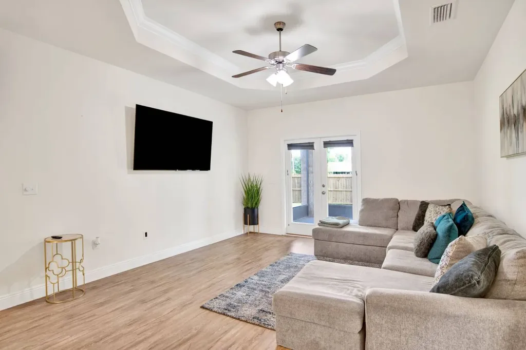 1468 Surrey Loop Foley AL 36535