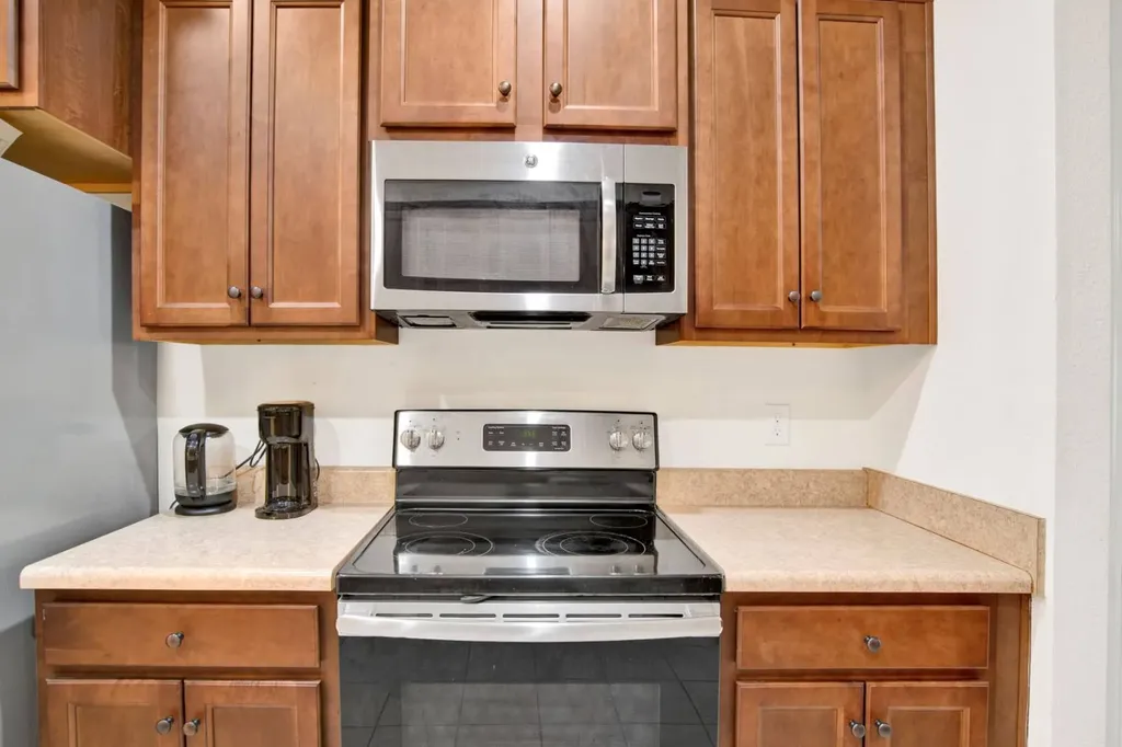 1468 Surrey Loop Foley AL 36535