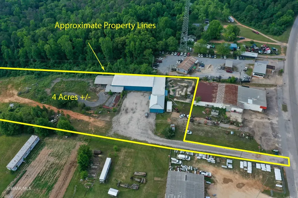 158 N. Jackson Street Grove Hill AL 36451