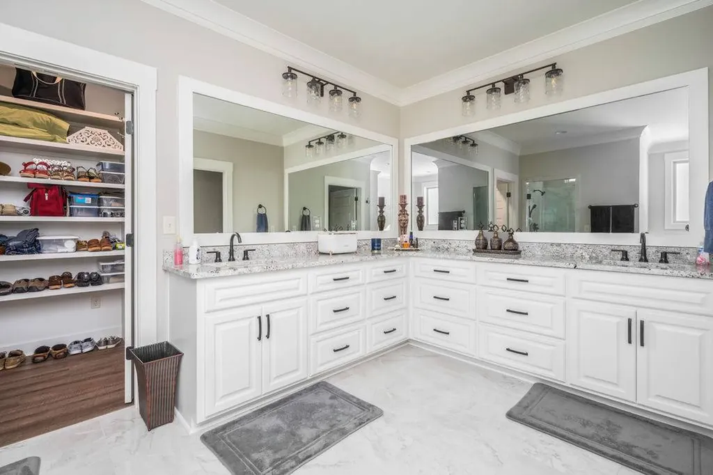 6103 County Road 37 South Hope Hull AL 36043