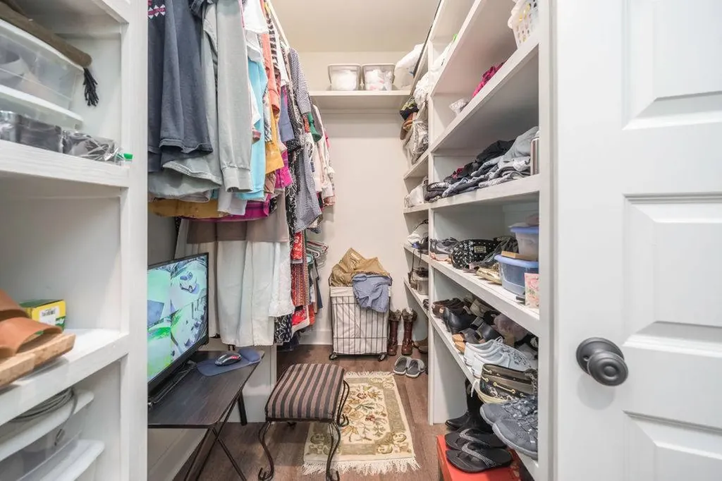 6103 County Road 37 South Hope Hull AL 36043