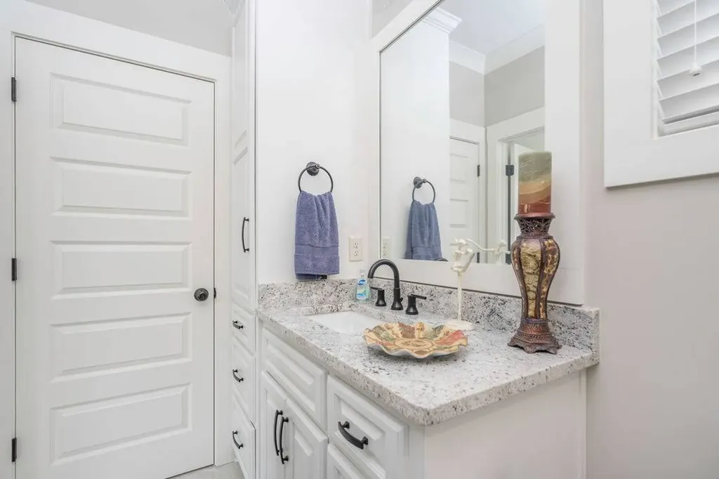 6103 County Road 37 South Hope Hull AL 36043