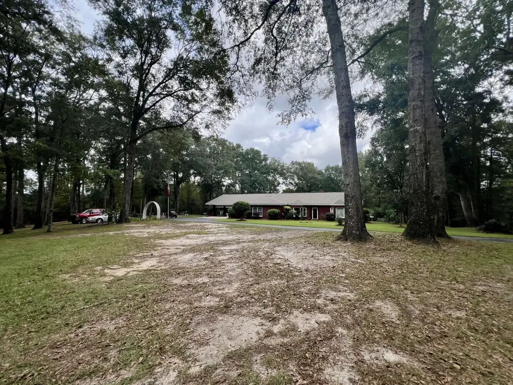 122 Whitehead Road Abbeville AL 36310