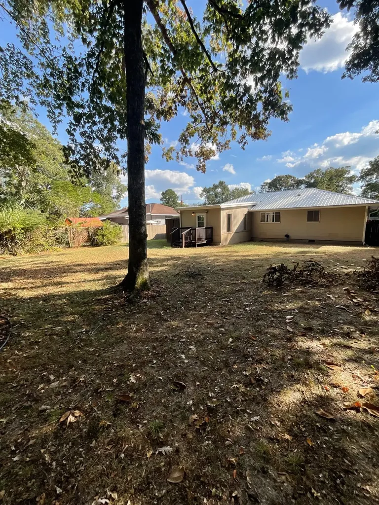 179 Dixie Drive Ozark AL 36360