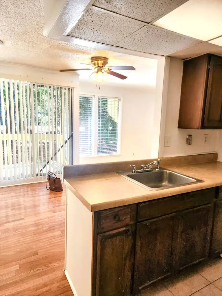 1080 Sea Cliff Drive N. Daphne AL 36526