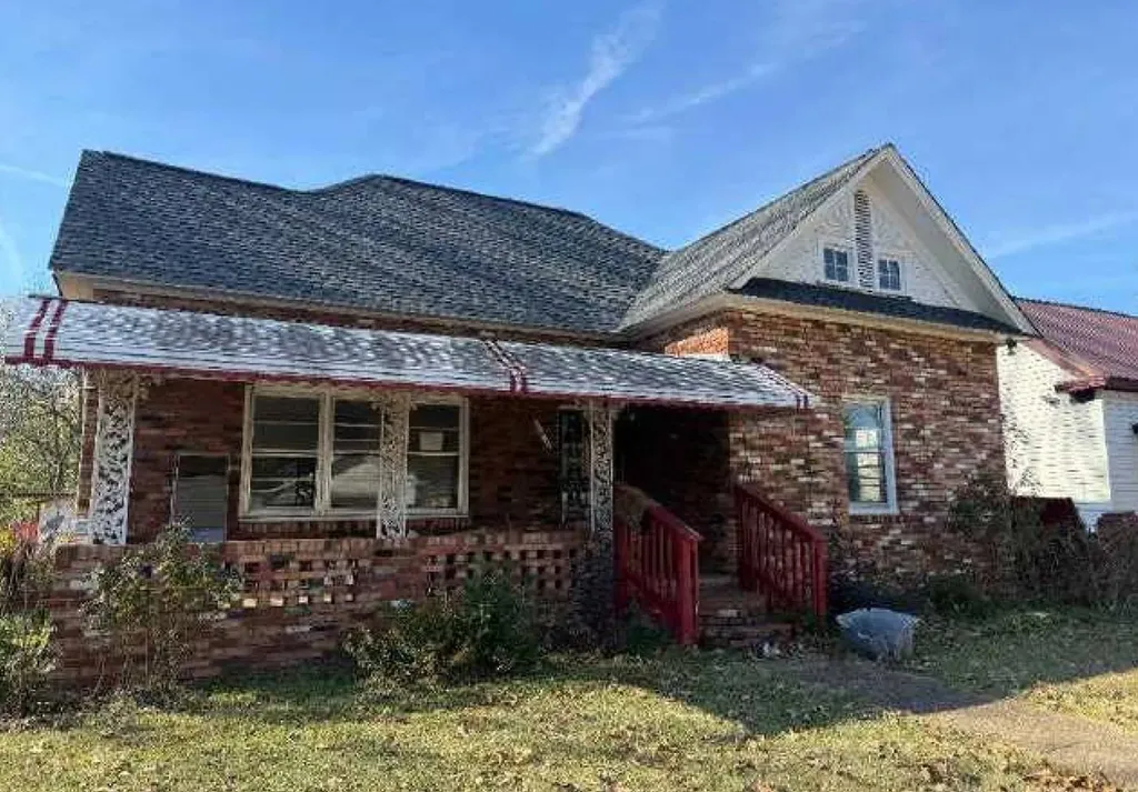 2210 Walnut Avenue Anniston AL 36201