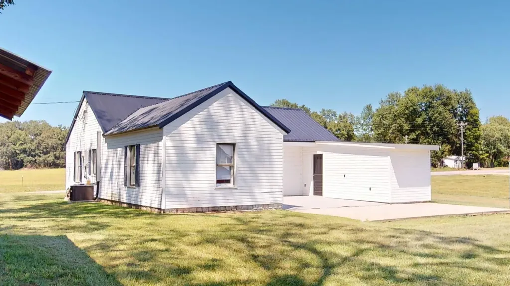 2010 Campground Church Road Luverne AL 36049