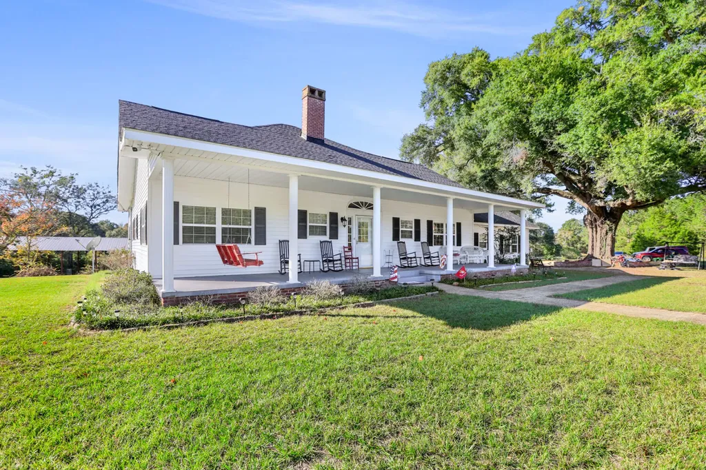 30 County Road 41 Clio AL 36017