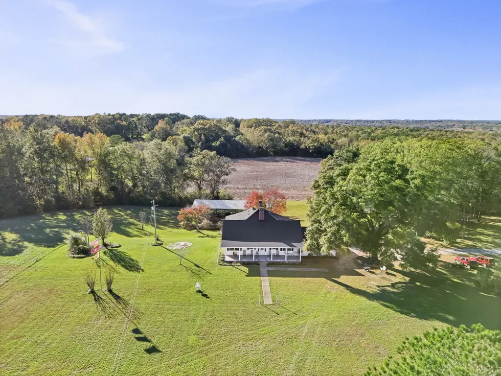 30 County Road 41 Clio AL 36017