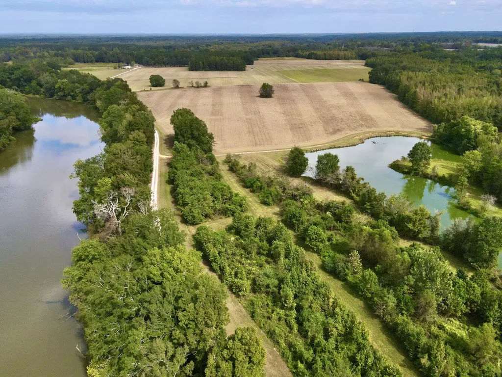 0 Upper Hull Road Moundville AL 35474