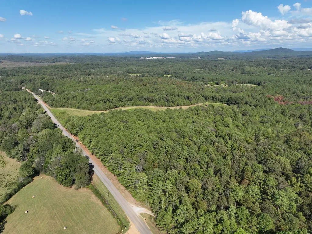 0 Howells Cove Road Talladega AL 35160