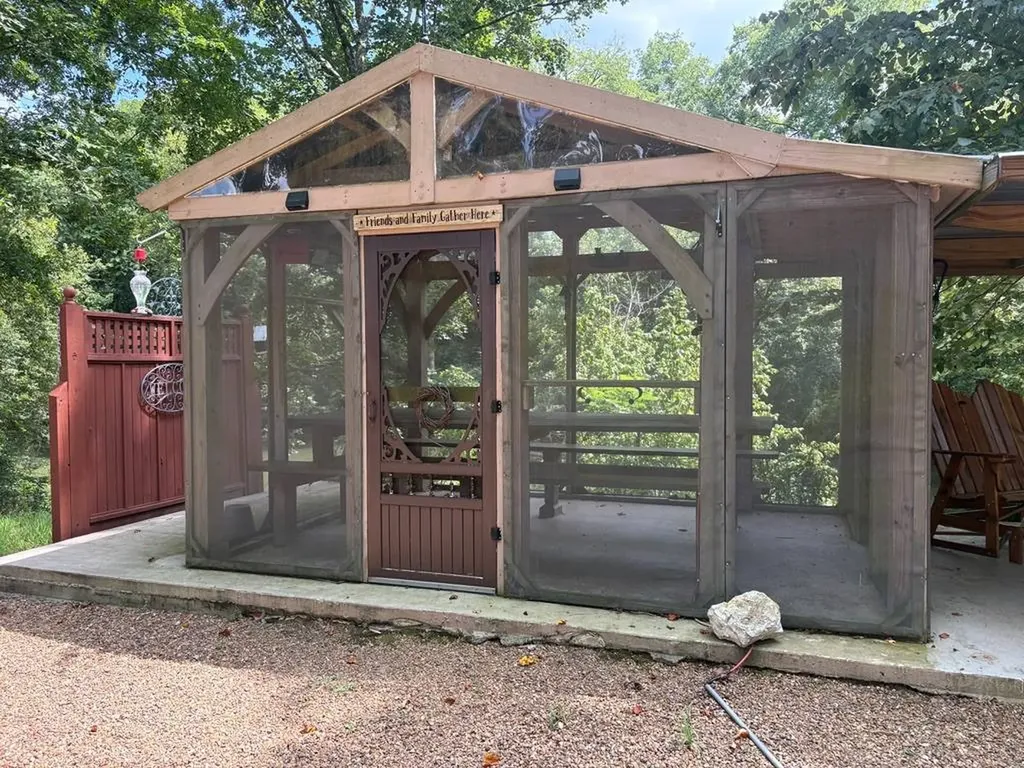 785 Cr 1042 Centre AL 35960