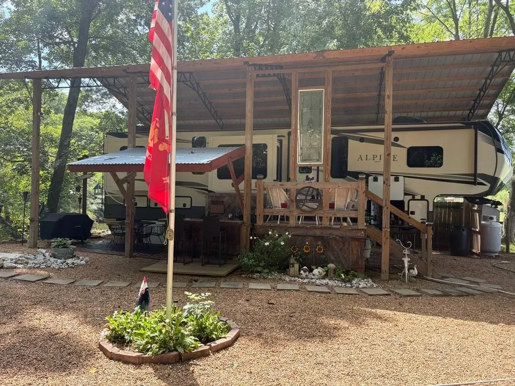 785 Cr 1042 Centre AL 35960