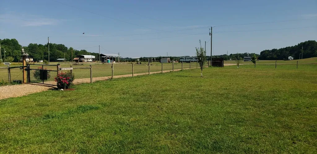 785 Cr 1042 Centre AL 35960