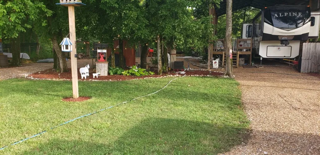 785 Cr 1042 Centre AL 35960