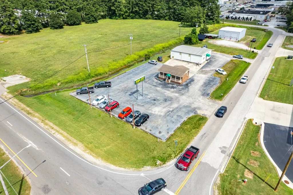 3420 Highway 31 S Decatur AL 35603