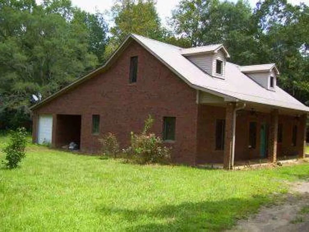 279 Posey Drive Nauvoo AL 35578