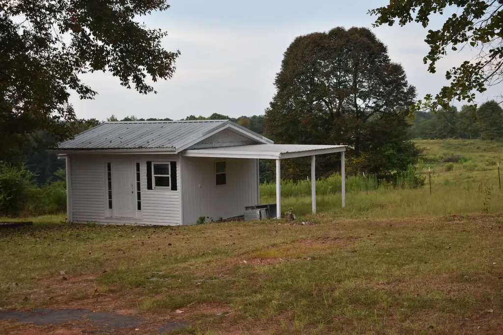 7010 Highway 50 Dadeville AL 36853