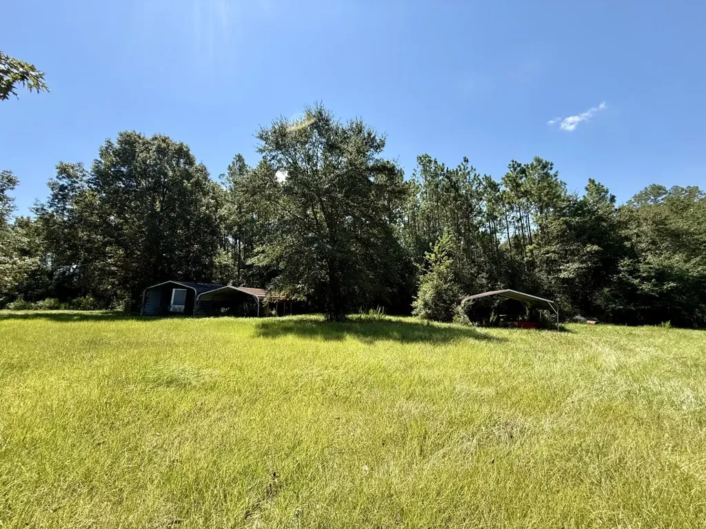 27505 Glass Road Robertsdale AL 36567