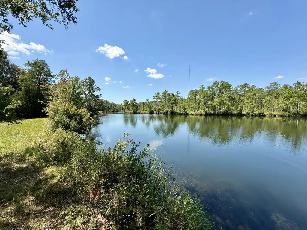 27505 Glass Road Robertsdale AL 36567