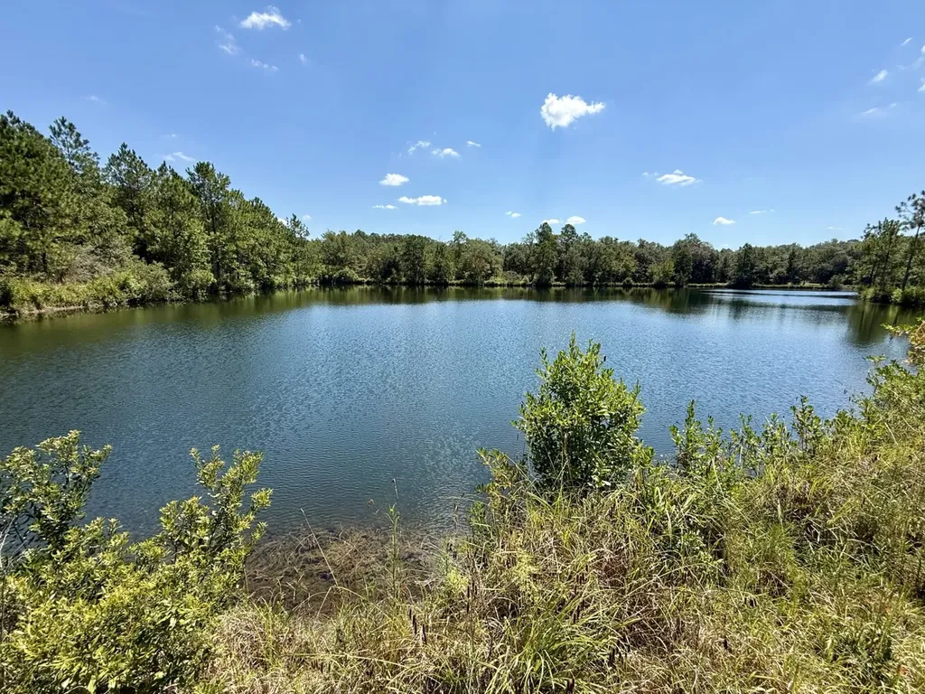 27505 Glass Road Robertsdale AL 36567