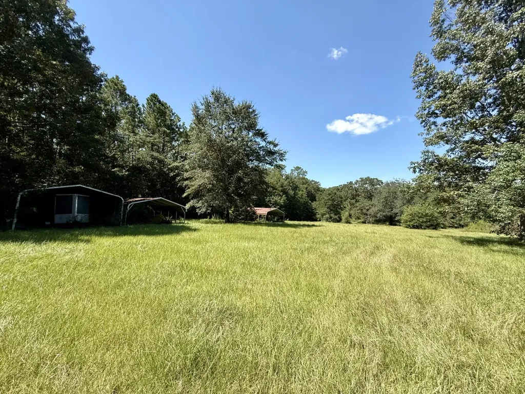 27505 Glass Road Robertsdale AL 36567