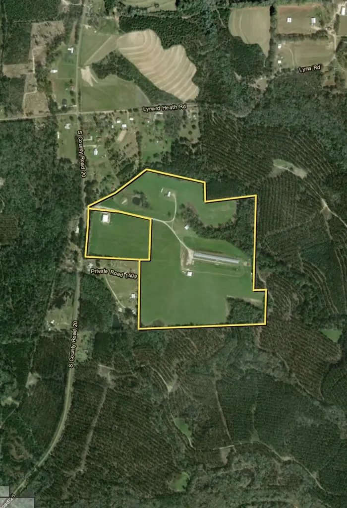 867 S County Road 20 Ozark AL 36360