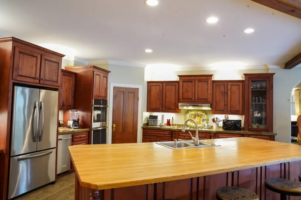 655 Lake Lanier Road Marion Junction AL 36759