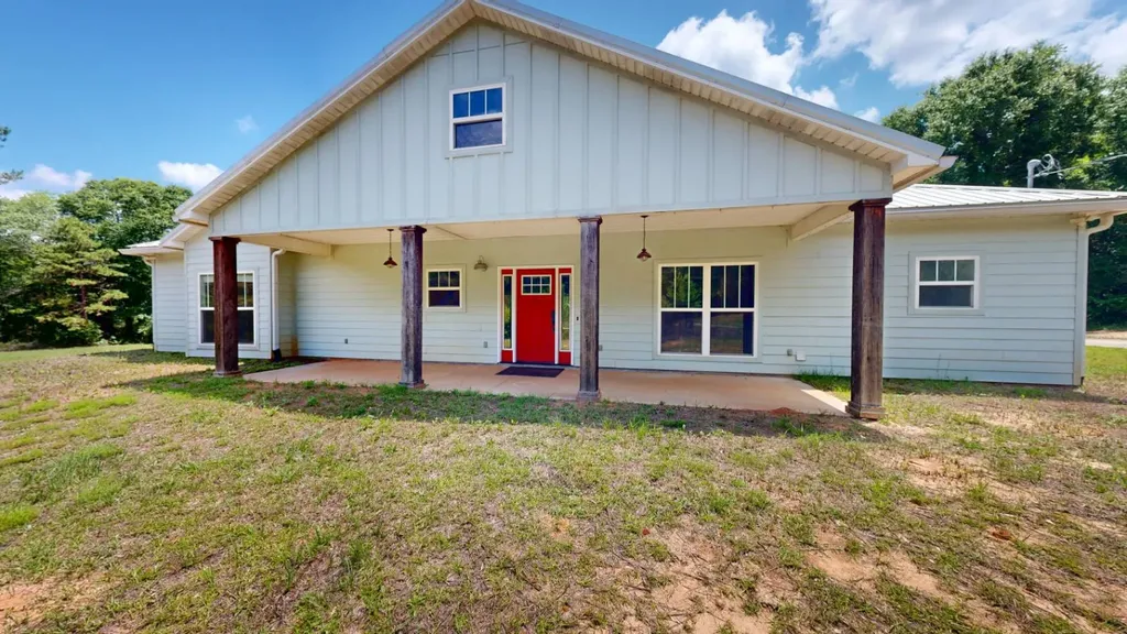 2285 Highway 122 New Brockton AL 36351