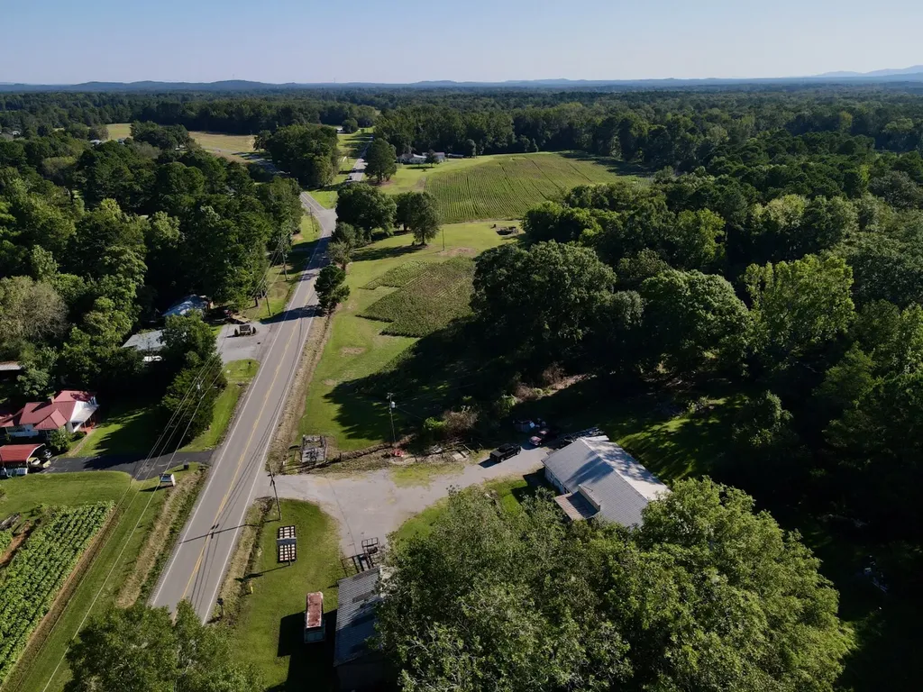 39696 Highway 25 Harpersville AL 35078