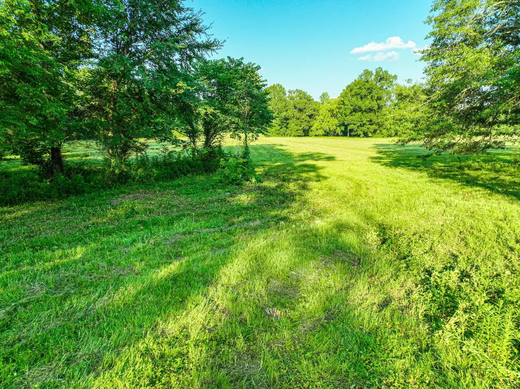 0 Howells Cove Road Talladega AL 35160