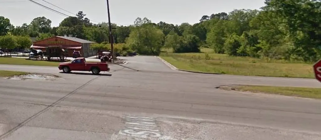 2.6 +/- Acres Us Highway 31 Hartselle AL 35604